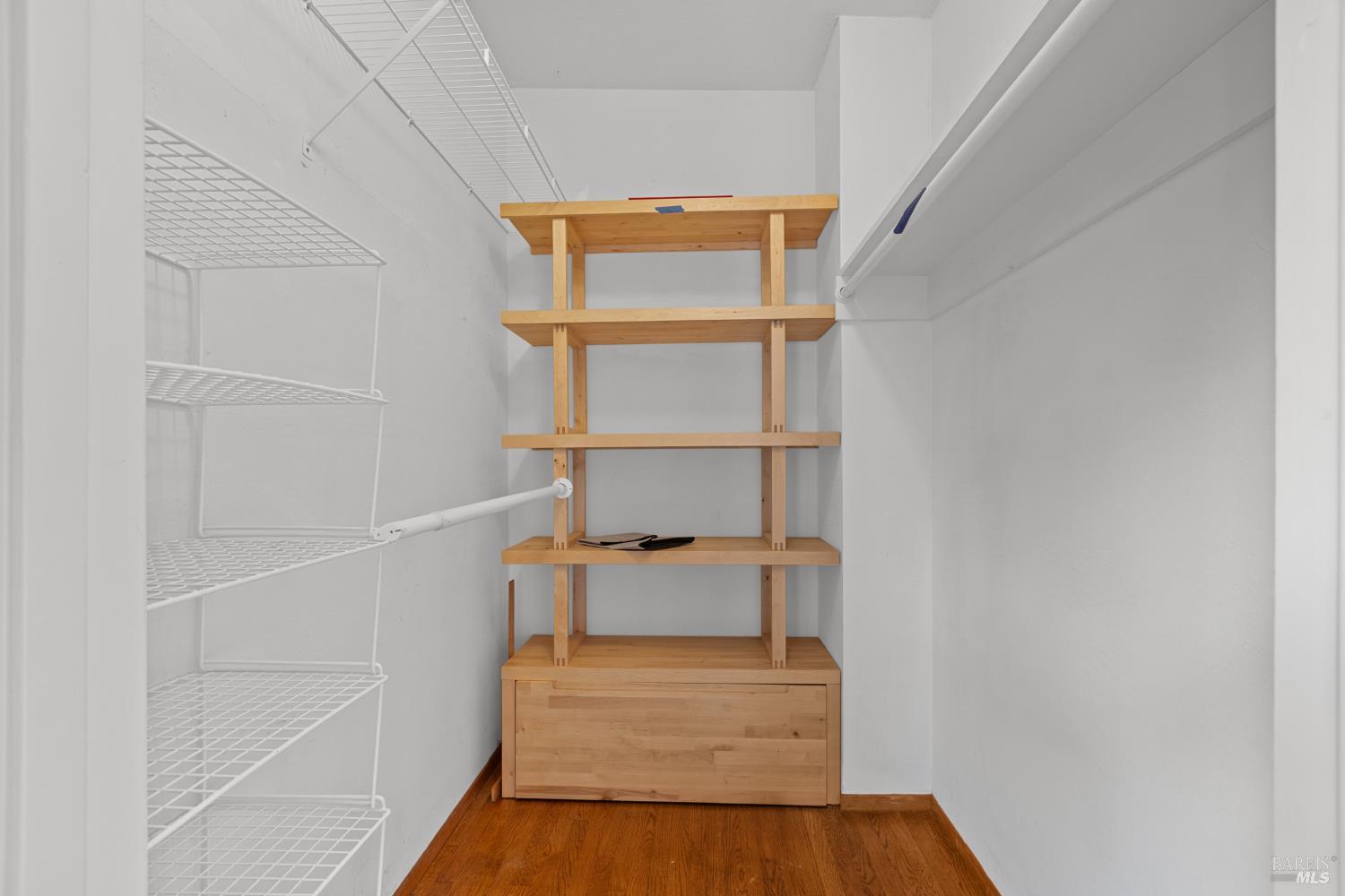 Detail Gallery Image 22 of 35 For 321 Laurel Way, Mill Valley,  CA 94941 - 3 Beds | 2 Baths