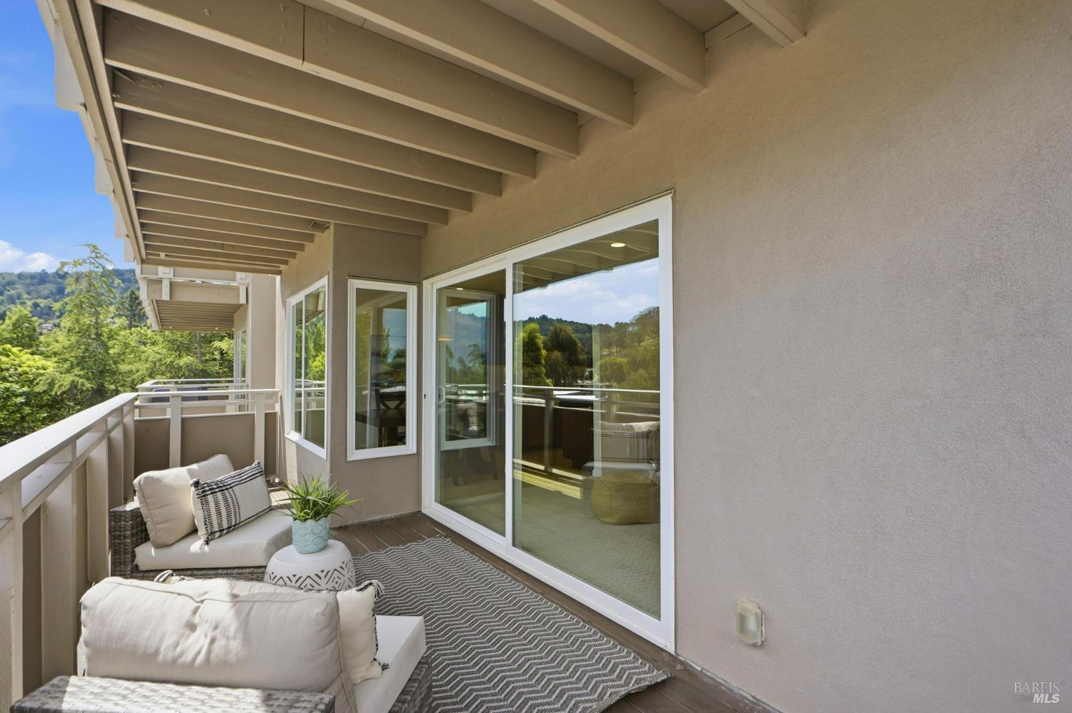 Detail Gallery Image 29 of 38 For 103 Pixley Ave, Corte Madera,  CA 94925 - 2 Beds | 2 Baths