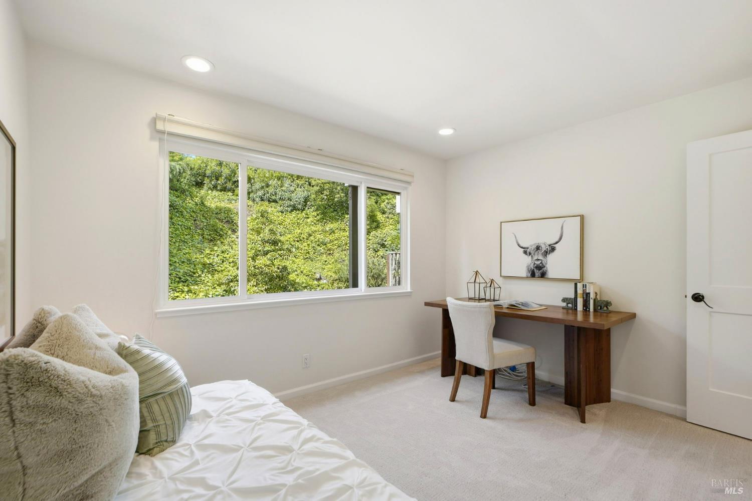 Detail Gallery Image 26 of 38 For 103 Pixley Ave, Corte Madera,  CA 94925 - 2 Beds | 2 Baths