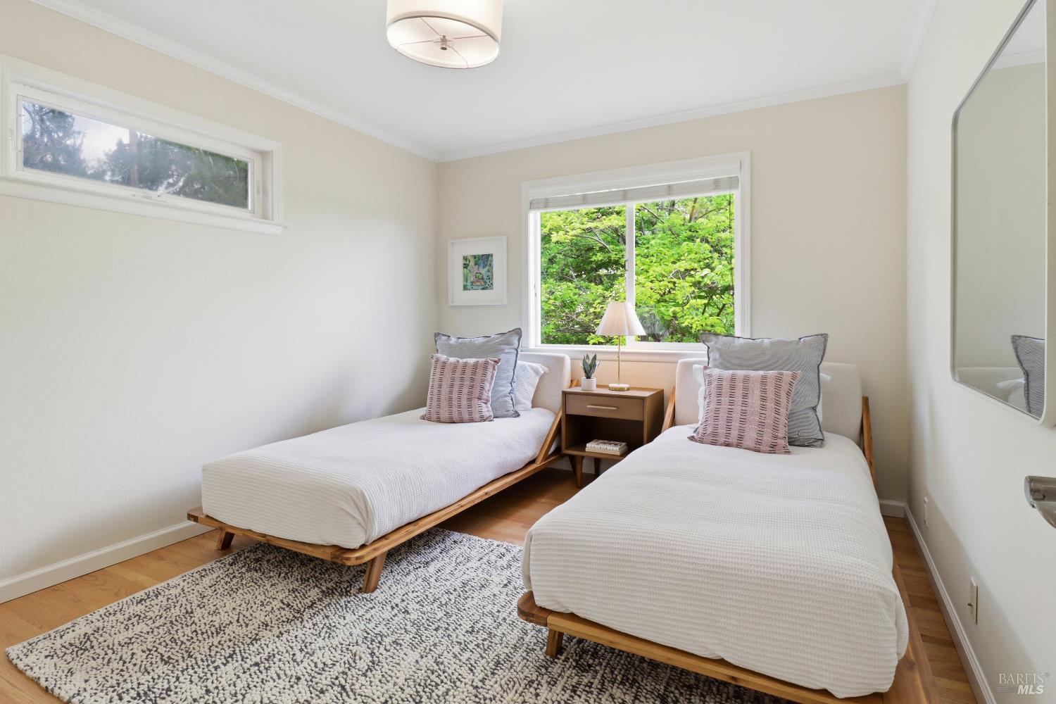 Detail Gallery Image 29 of 48 For 23 Terra Linda Dr, San Rafael,  CA 94903 - 4 Beds | 2/1 Baths