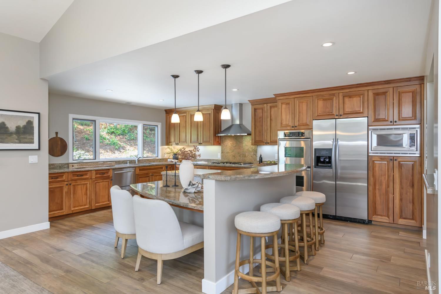 Detail Gallery Image 12 of 24 For 1783 Las Gallinas Ave, San Rafael,  CA 94903 - 3 Beds | 2 Baths