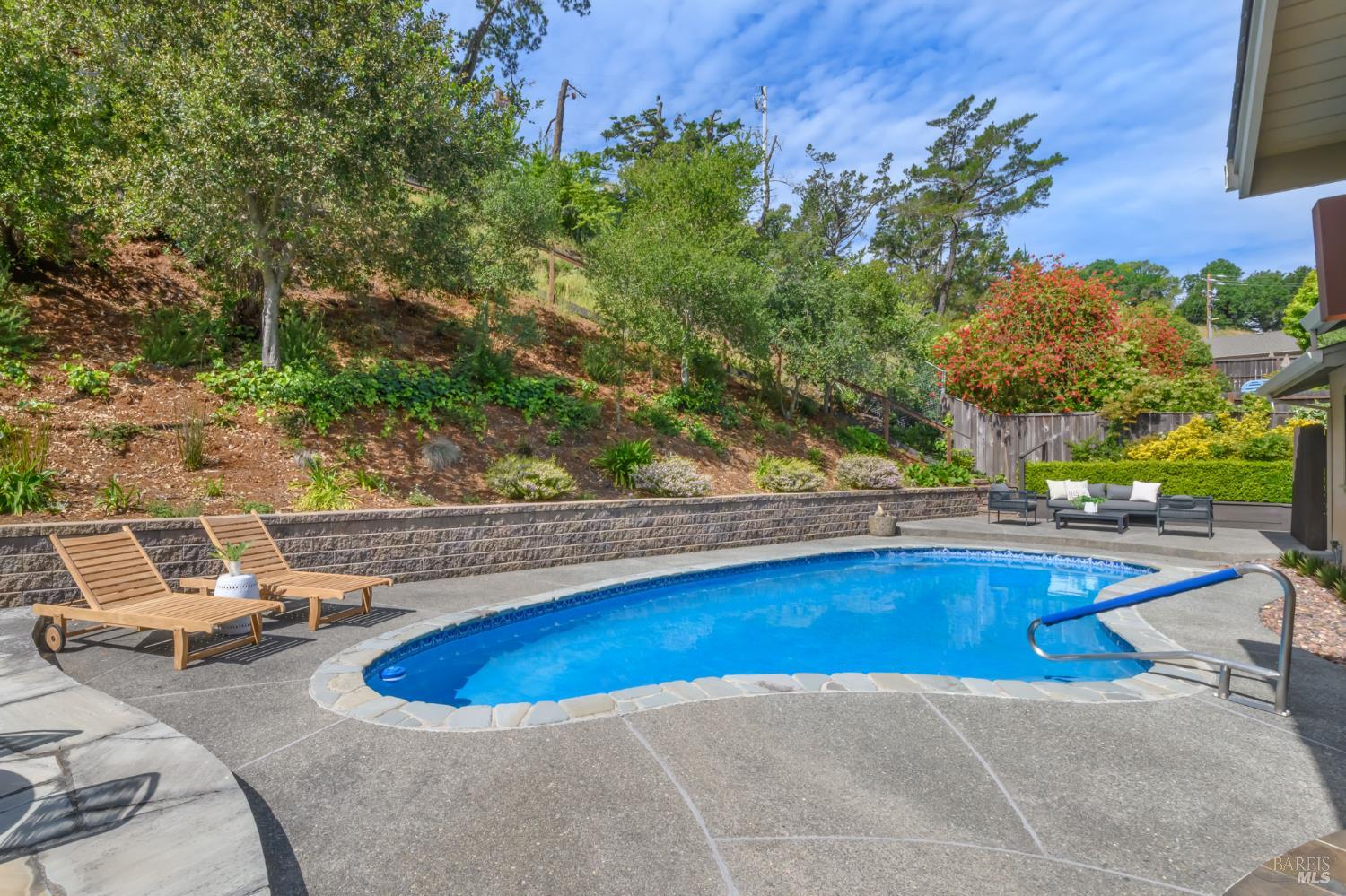 Detail Gallery Image 21 of 24 For 1783 Las Gallinas Ave, San Rafael,  CA 94903 - 3 Beds | 2 Baths