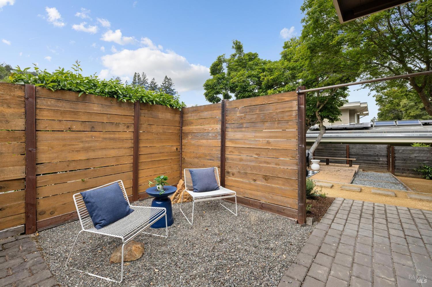 Detail Gallery Image 21 of 47 For 3 Stetson Ave, Corte Madera,  CA 94925 - 3 Beds | 2 Baths