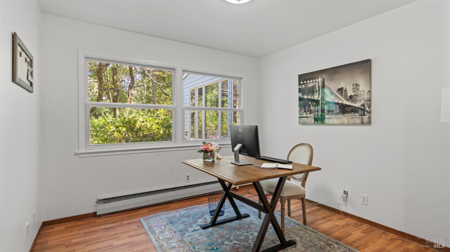 Detail Gallery Image 43 of 68 For 8099 Yule Tree Ln, Sebastopol,  CA 95472 - 5 Beds | 3/1 Baths