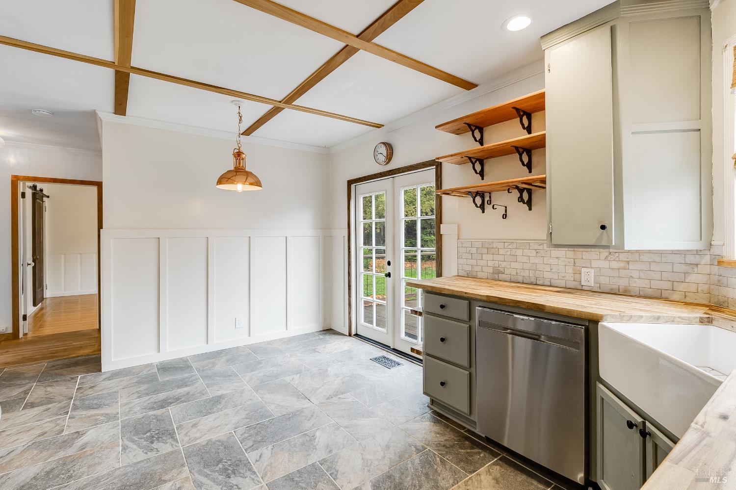 Detail Gallery Image 31 of 85 For 122 Fleming Ave, Vallejo,  CA 94590 - 3 Beds | 1 Baths