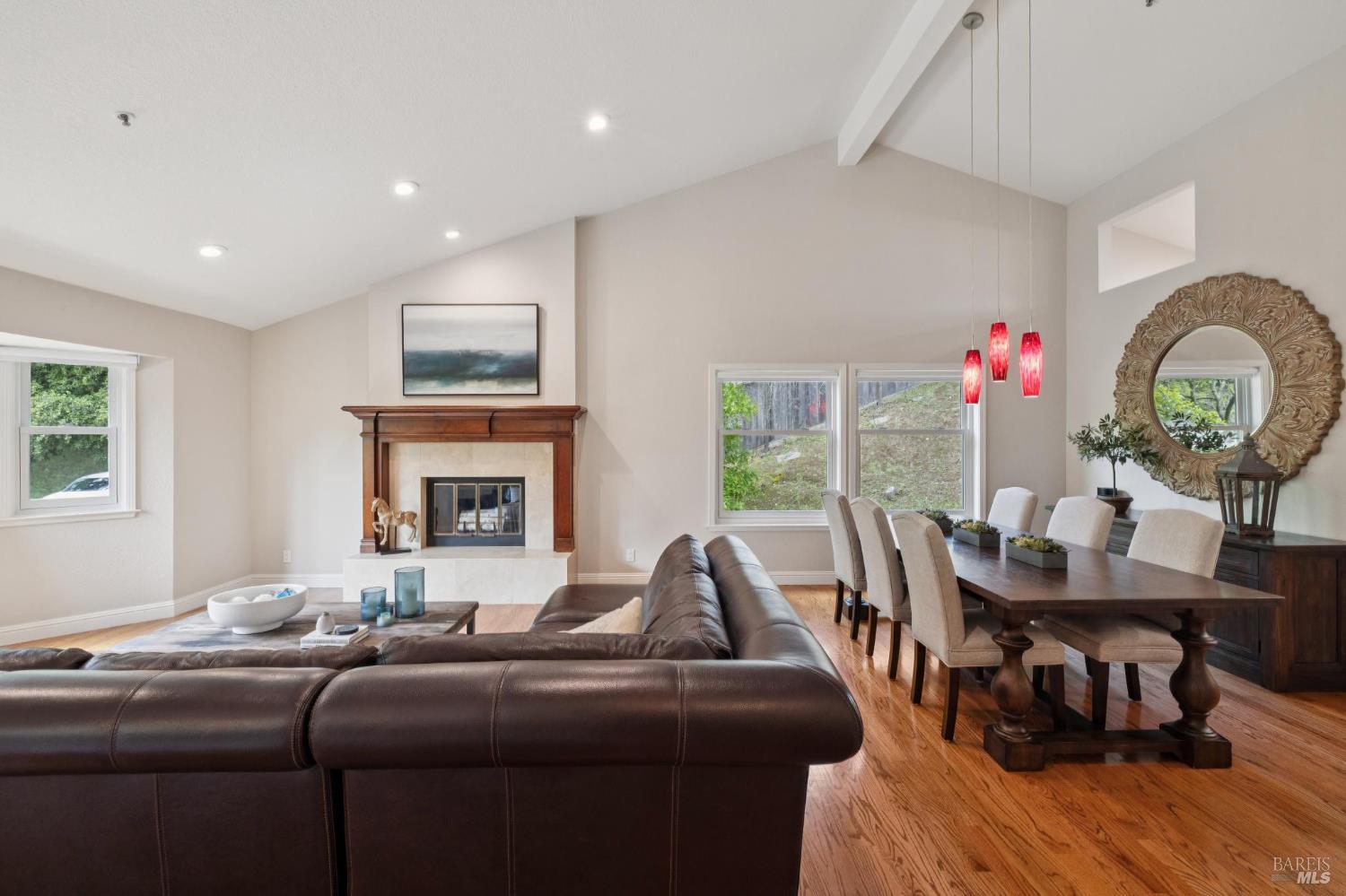 Detail Gallery Image 5 of 74 For 1158 Highland Dr, Novato,  CA 94949 - 4 Beds | 3 Baths