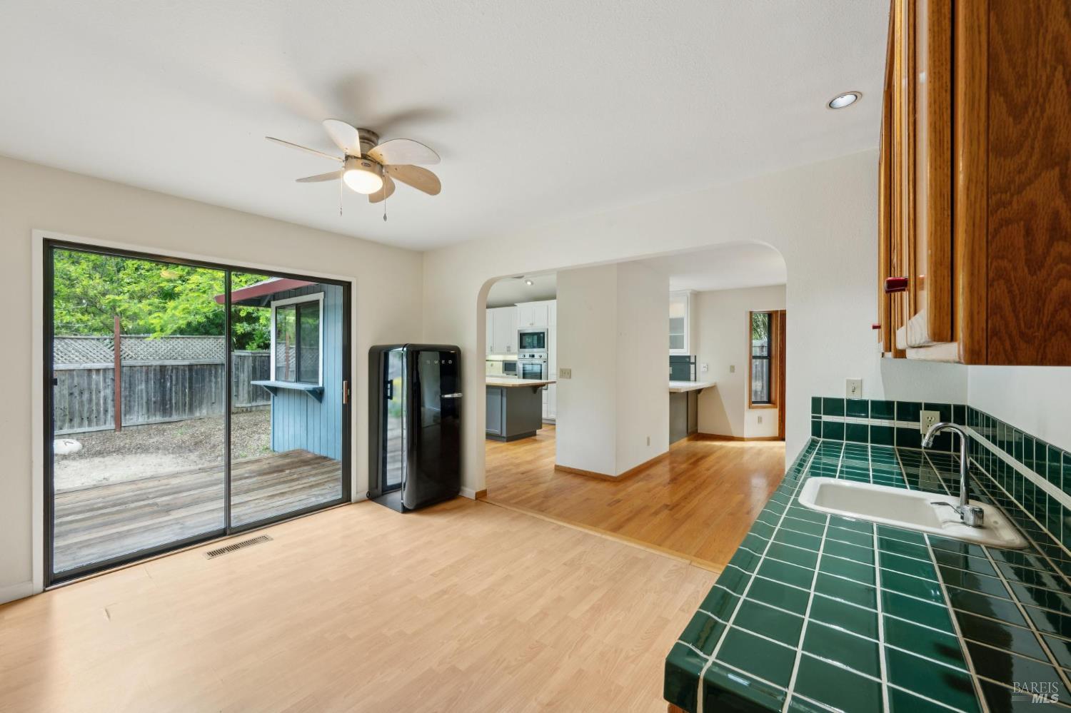 Detail Gallery Image 26 of 84 For 8610 Graton Rd, Sebastopol,  CA 95472 - 3 Beds | 3 Baths