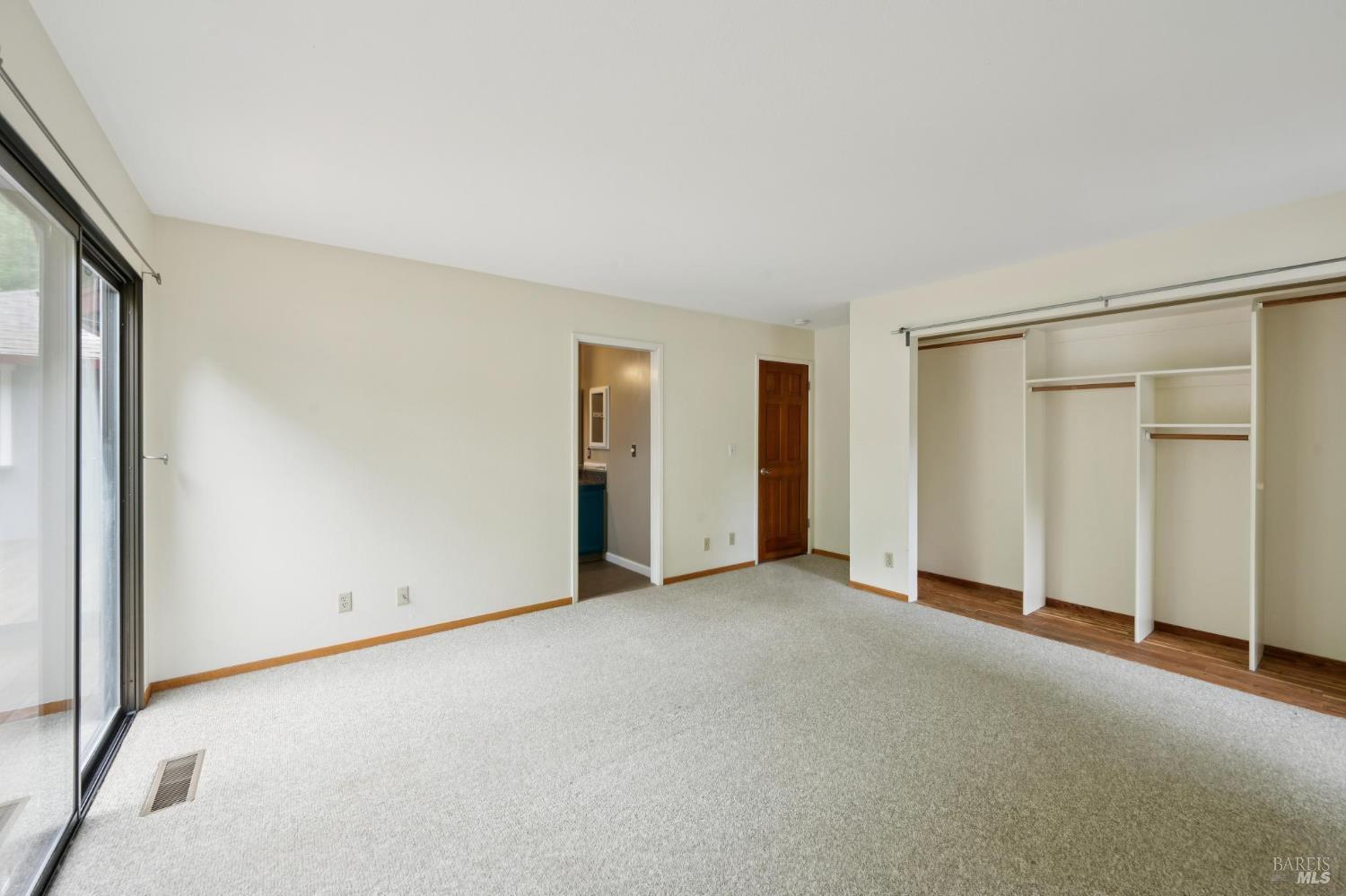 Detail Gallery Image 39 of 84 For 8610 Graton Rd, Sebastopol,  CA 95472 - 3 Beds | 3 Baths