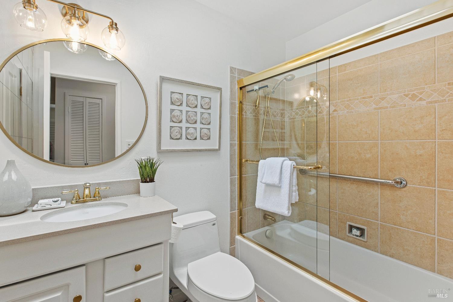 Detail Gallery Image 31 of 48 For 145 Irwin St, San Rafael,  CA 94901 - 3 Beds | 2 Baths