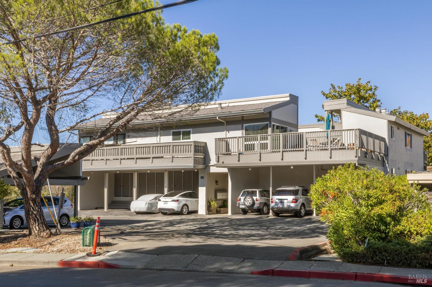 505 Larkspur Plaza Drive #9 photo 3