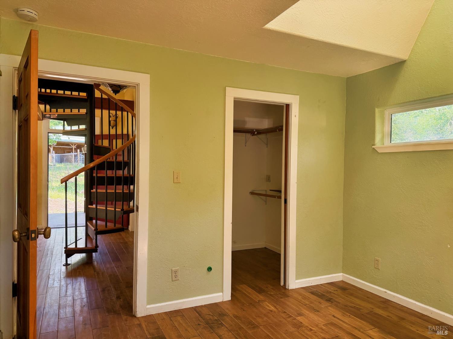 Detail Gallery Image 6 of 57 For 2501 Main Ranch Rd, Redwood Valley,  CA 95470 - 2 Beds | 1 Baths
