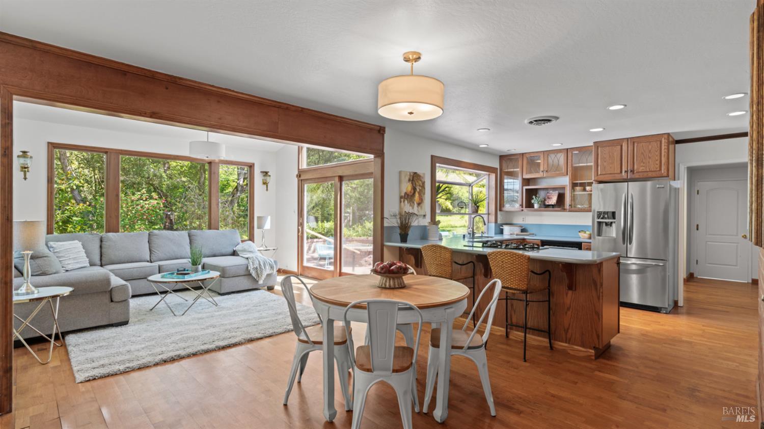 Detail Gallery Image 37 of 68 For 8099 Yule Tree Ln, Sebastopol,  CA 95472 - 5 Beds | 3/1 Baths