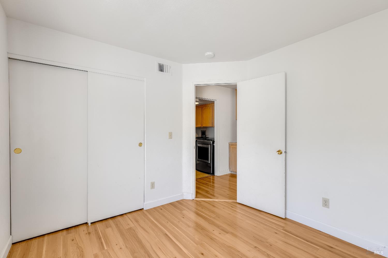 Detail Gallery Image 26 of 70 For 391 Valley Oak Ln, Vallejo,  CA 94591 - 4 Beds | 3 Baths