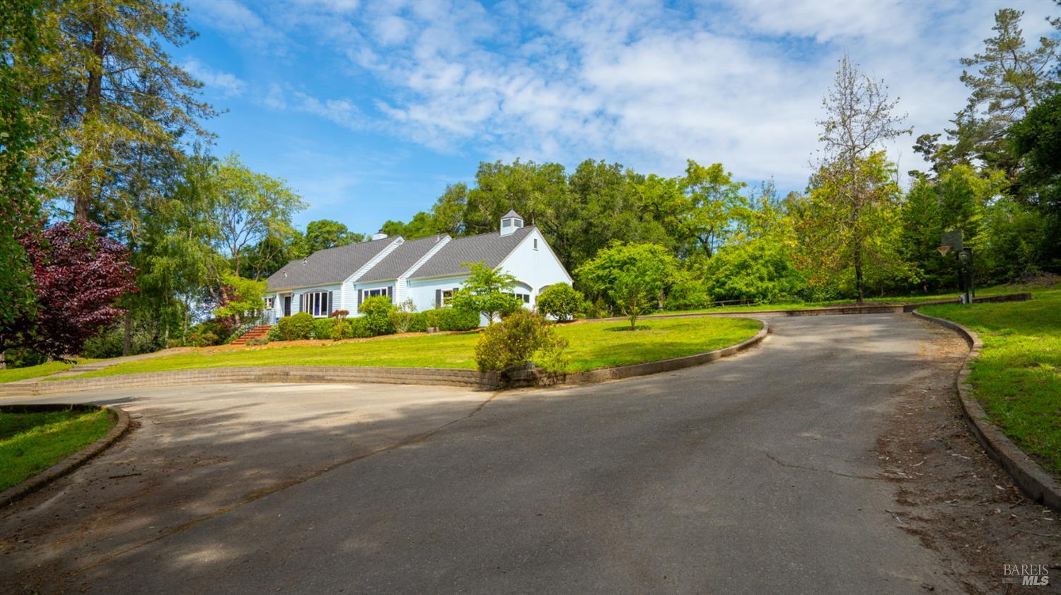 8099 Yule Tree Lane photo 2