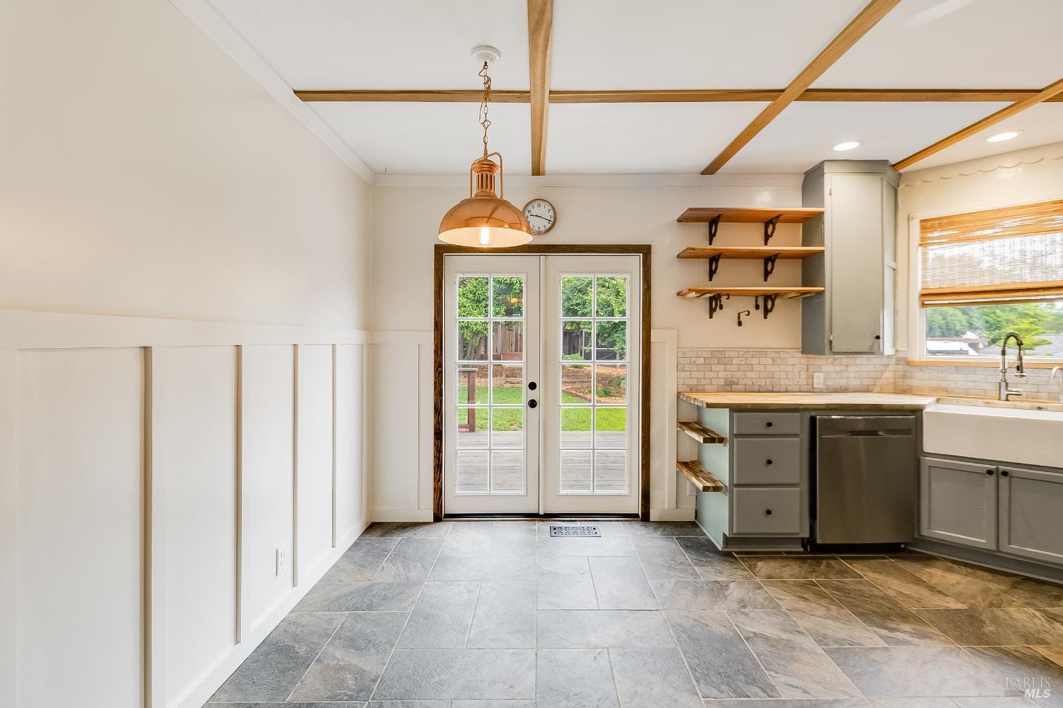 Detail Gallery Image 26 of 85 For 122 Fleming Ave, Vallejo,  CA 94590 - 3 Beds | 1 Baths