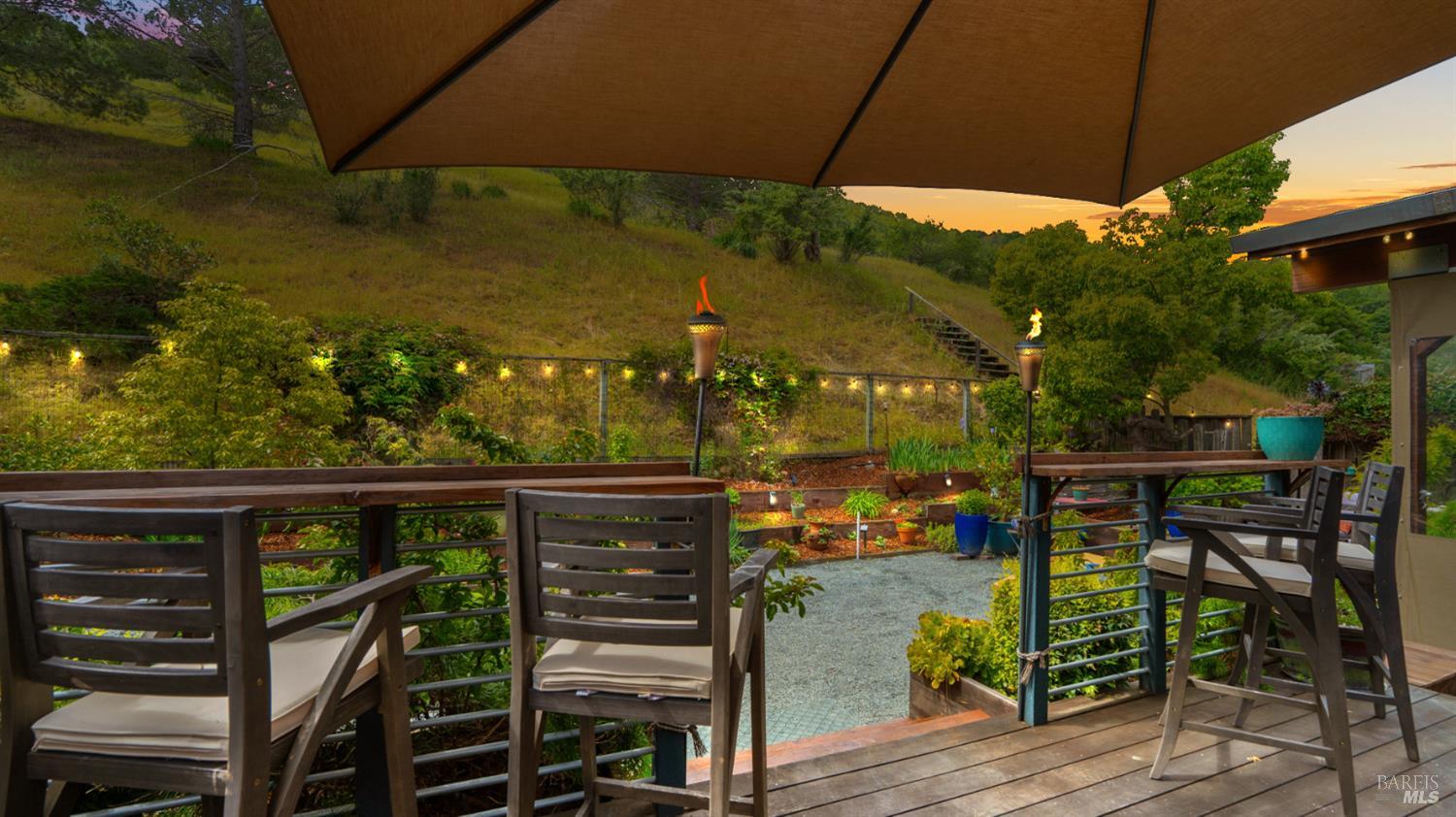 280 Devon Drive photo 2