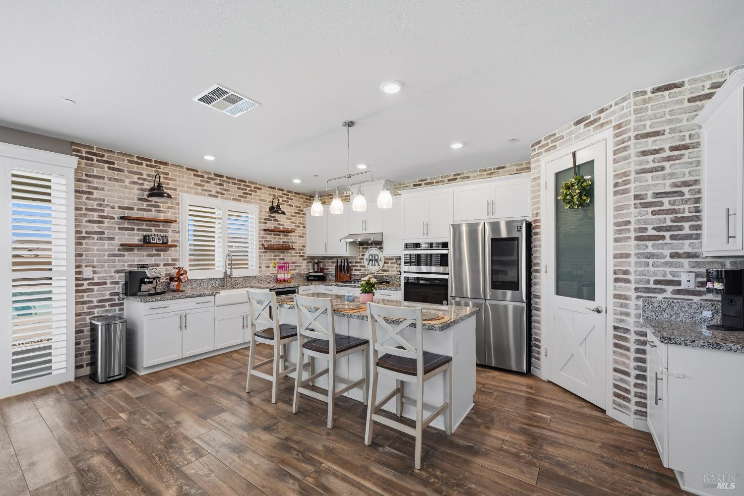 Detail Gallery Image 32 of 60 For 44520 Freer Way, Lancaster,  CA 93536 - 5 Beds | 2 Baths