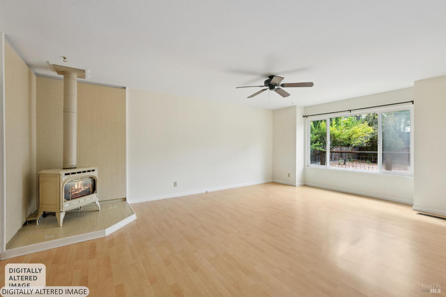 Detail Gallery Image 8 of 84 For 8610 Graton Rd, Sebastopol,  CA 95472 - 3 Beds | 3 Baths