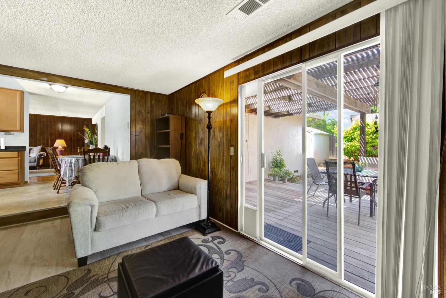 Detail Gallery Image 22 of 53 For 2973 Orchid St, Fairfield,  CA 94533 - 3 Beds | 2 Baths