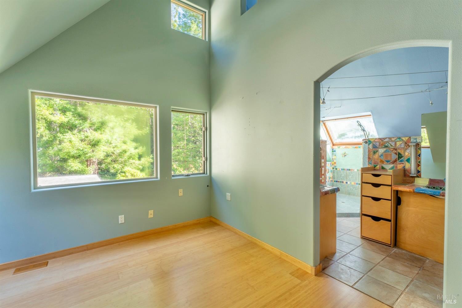 Detail Gallery Image 17 of 42 For 33100 Frog Pond Rd, Little River_1,  CA 95456 - 3 Beds | 3 Baths