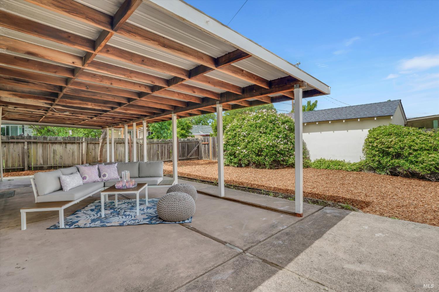 Detail Gallery Image 16 of 25 For 561 Cedar St, Vallejo,  CA 94591 - 3 Beds | 1 Baths