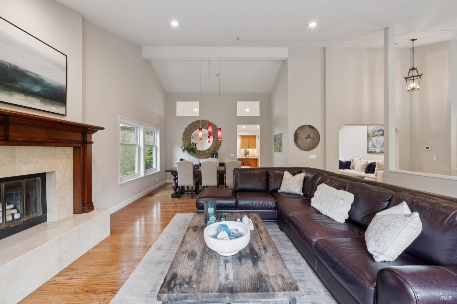 Detail Gallery Image 11 of 74 For 1158 Highland Dr, Novato,  CA 94949 - 4 Beds | 3 Baths