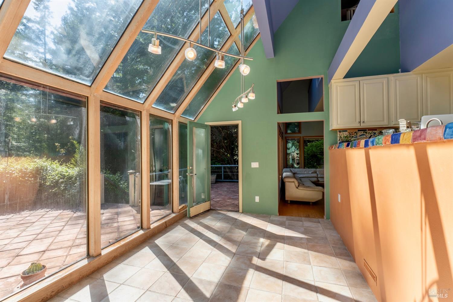 Detail Gallery Image 12 of 42 For 33100 Frog Pond Rd, Little River_1,  CA 95456 - 3 Beds | 3 Baths