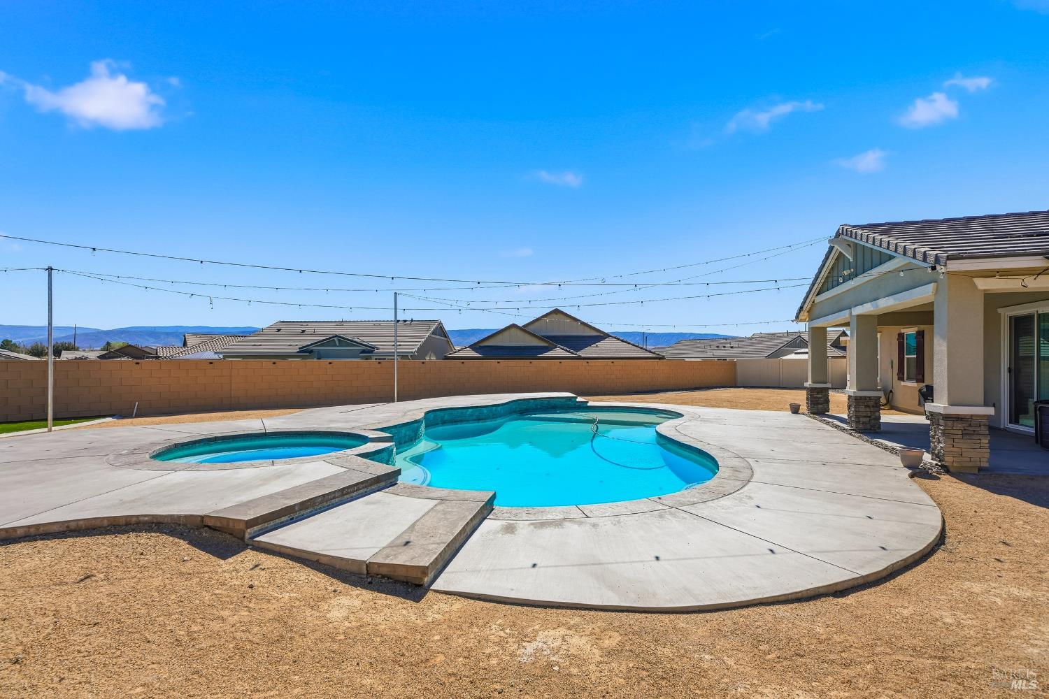 Detail Gallery Image 48 of 60 For 44520 Freer Way, Lancaster,  CA 93536 - 5 Beds | 2 Baths