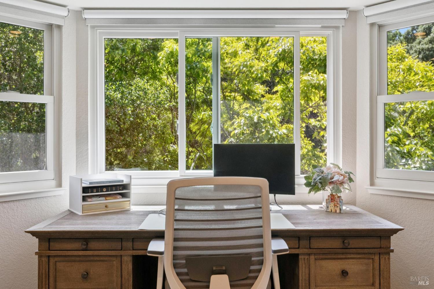 Detail Gallery Image 46 of 74 For 1158 Highland Dr, Novato,  CA 94949 - 4 Beds | 3 Baths