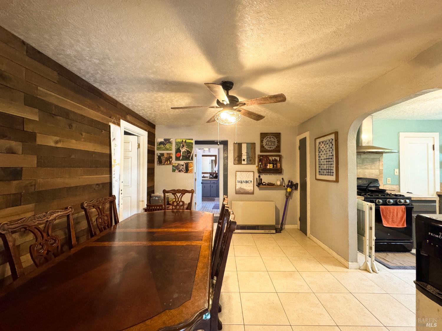 Detail Gallery Image 63 of 78 For 4400 Lake Ridge Dr, Ukiah,  CA 95482 - 3 Beds | 2 Baths