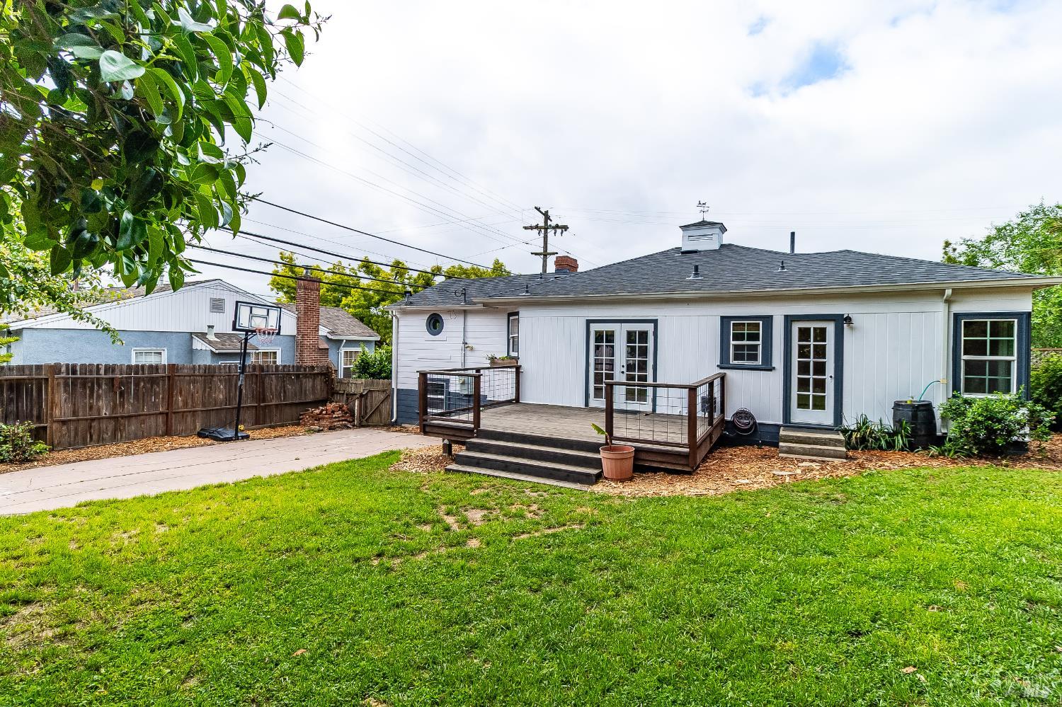 Detail Gallery Image 55 of 85 For 122 Fleming Ave, Vallejo,  CA 94590 - 3 Beds | 1 Baths