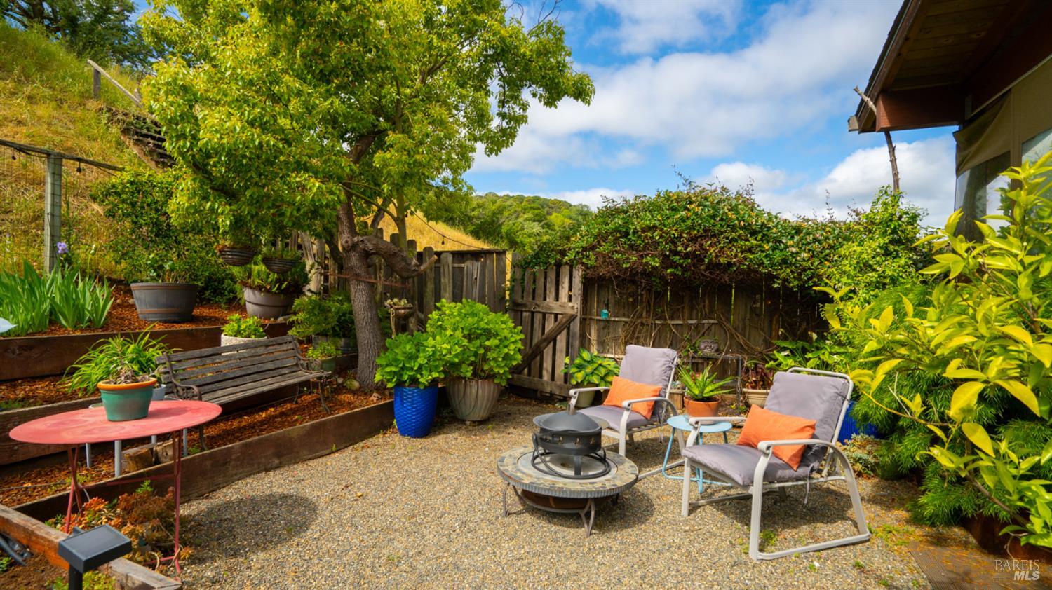 Detail Gallery Image 53 of 61 For 280 Devon Dr, San Rafael,  CA 94903 - 3 Beds | 3 Baths