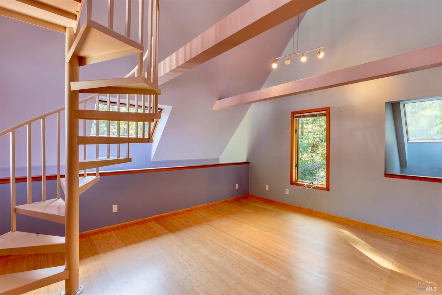 Detail Gallery Image 14 of 42 For 33100 Frog Pond Rd, Little River_1,  CA 95456 - 3 Beds | 3 Baths