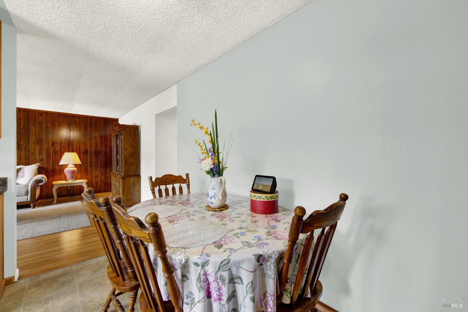 Detail Gallery Image 12 of 53 For 2973 Orchid St, Fairfield,  CA 94533 - 3 Beds | 2 Baths