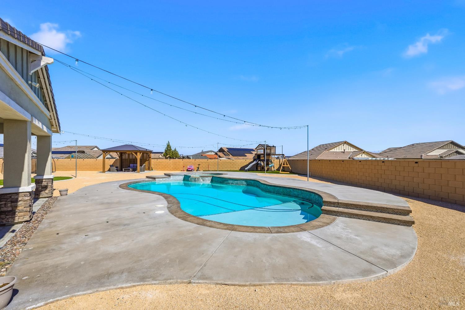 Detail Gallery Image 50 of 60 For 44520 Freer Way, Lancaster,  CA 93536 - 5 Beds | 2 Baths