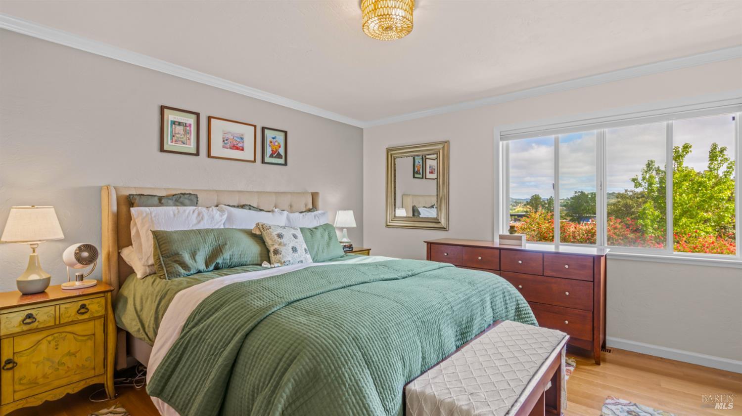 Detail Gallery Image 29 of 61 For 280 Devon Dr, San Rafael,  CA 94903 - 3 Beds | 3 Baths