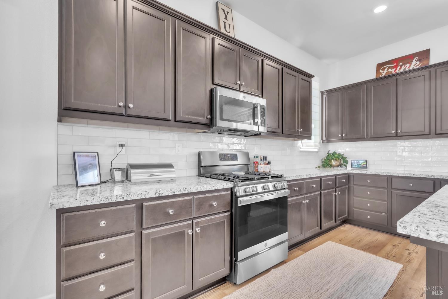 Detail Gallery Image 10 of 42 For 2292 Solace Vista Unkn, Fairfield,  CA 94533 - 3 Beds | 2 Baths