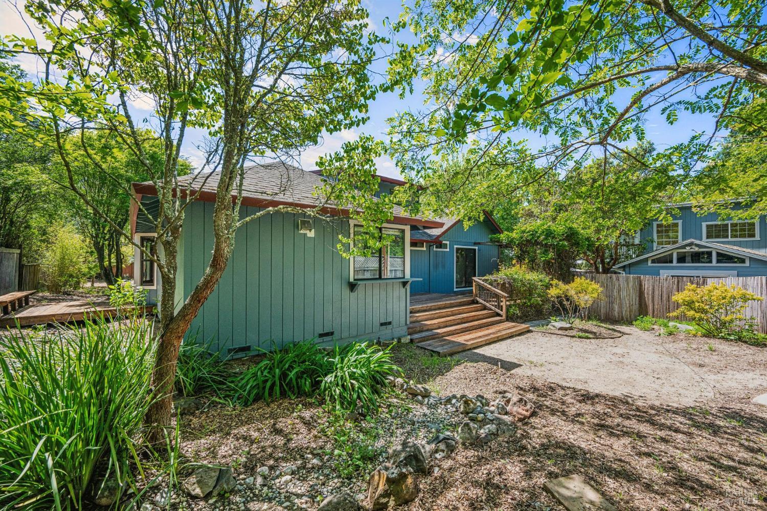 Detail Gallery Image 78 of 84 For 8610 Graton Rd, Sebastopol,  CA 95472 - 3 Beds | 3 Baths