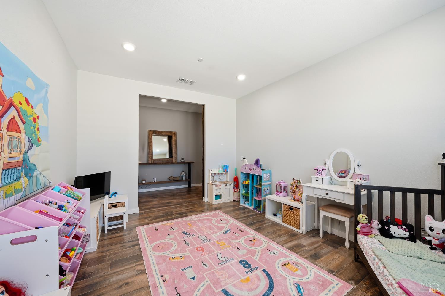 Detail Gallery Image 18 of 60 For 44520 Freer Way, Lancaster,  CA 93536 - 5 Beds | 2 Baths