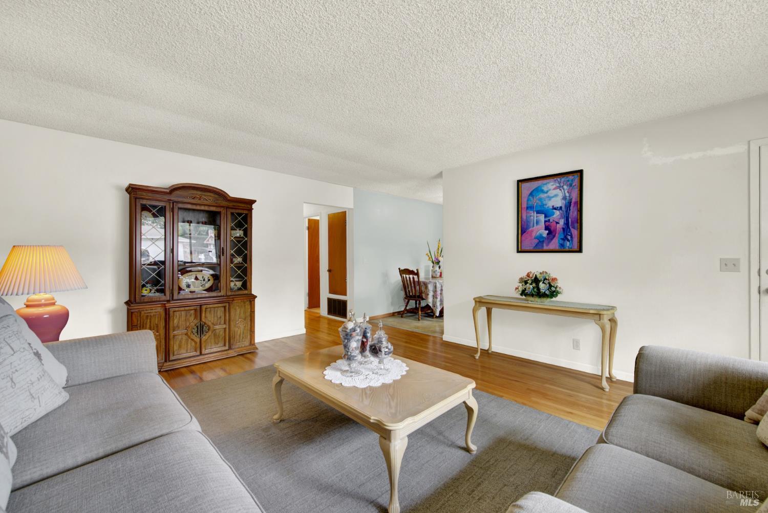 Detail Gallery Image 6 of 53 For 2973 Orchid St, Fairfield,  CA 94533 - 3 Beds | 2 Baths