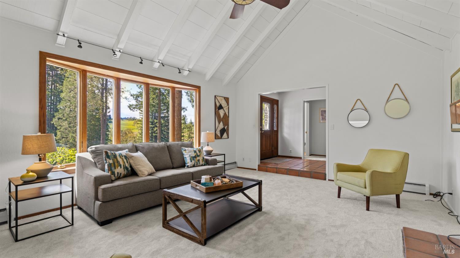 Detail Gallery Image 26 of 68 For 8099 Yule Tree Ln, Sebastopol,  CA 95472 - 5 Beds | 3/1 Baths