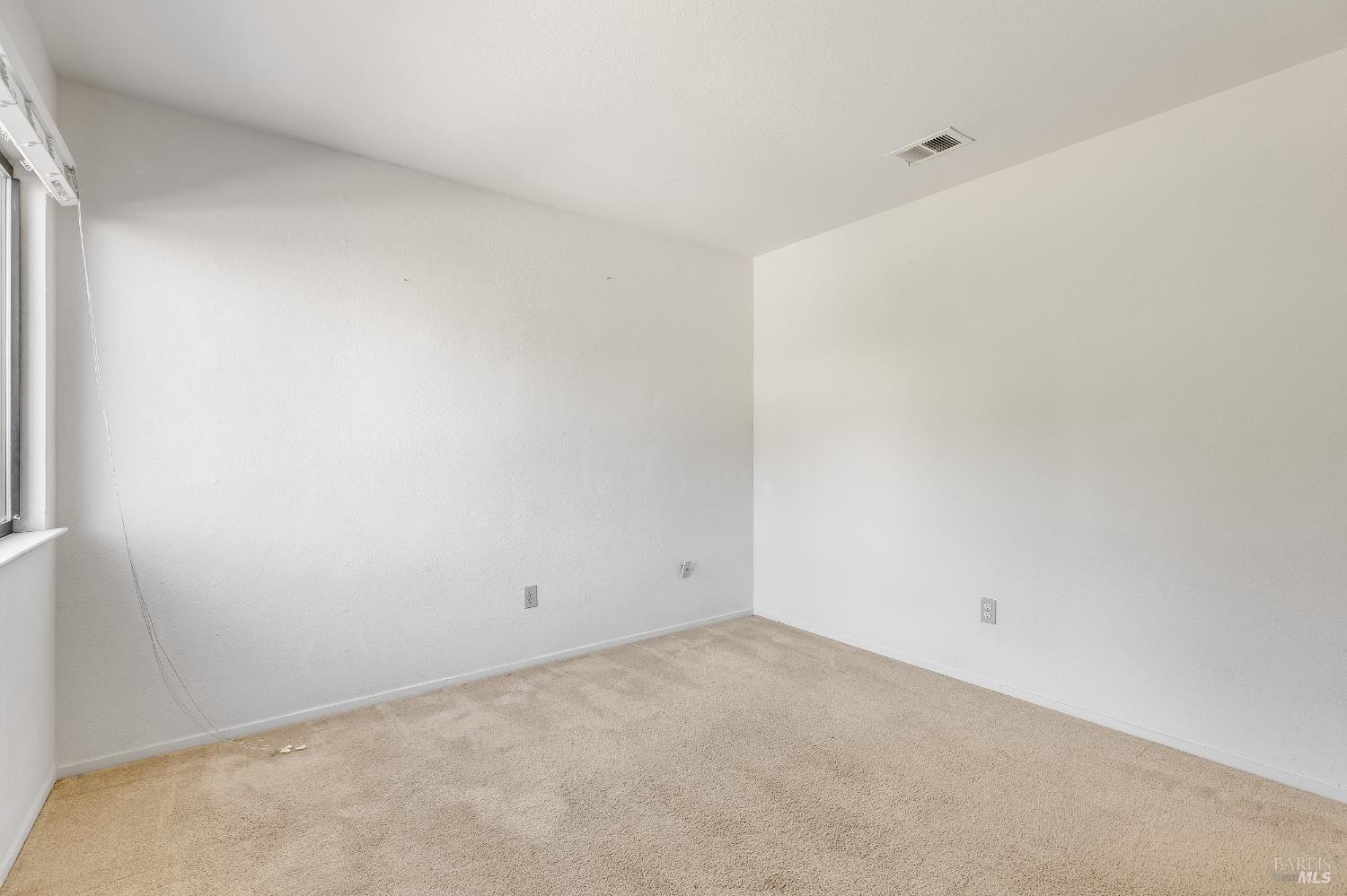 Detail Gallery Image 50 of 70 For 391 Valley Oak Ln, Vallejo,  CA 94591 - 4 Beds | 3 Baths