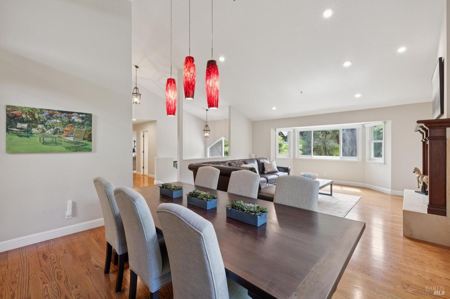 Detail Gallery Image 14 of 74 For 1158 Highland Dr, Novato,  CA 94949 - 4 Beds | 3 Baths