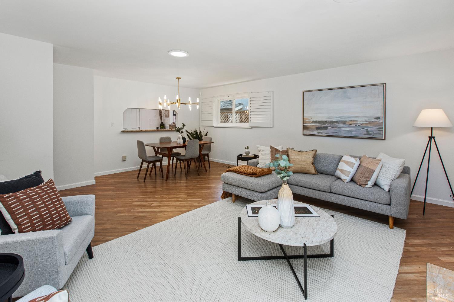 Detail Gallery Image 21 of 48 For 145 Irwin St, San Rafael,  CA 94901 - 3 Beds | 2 Baths