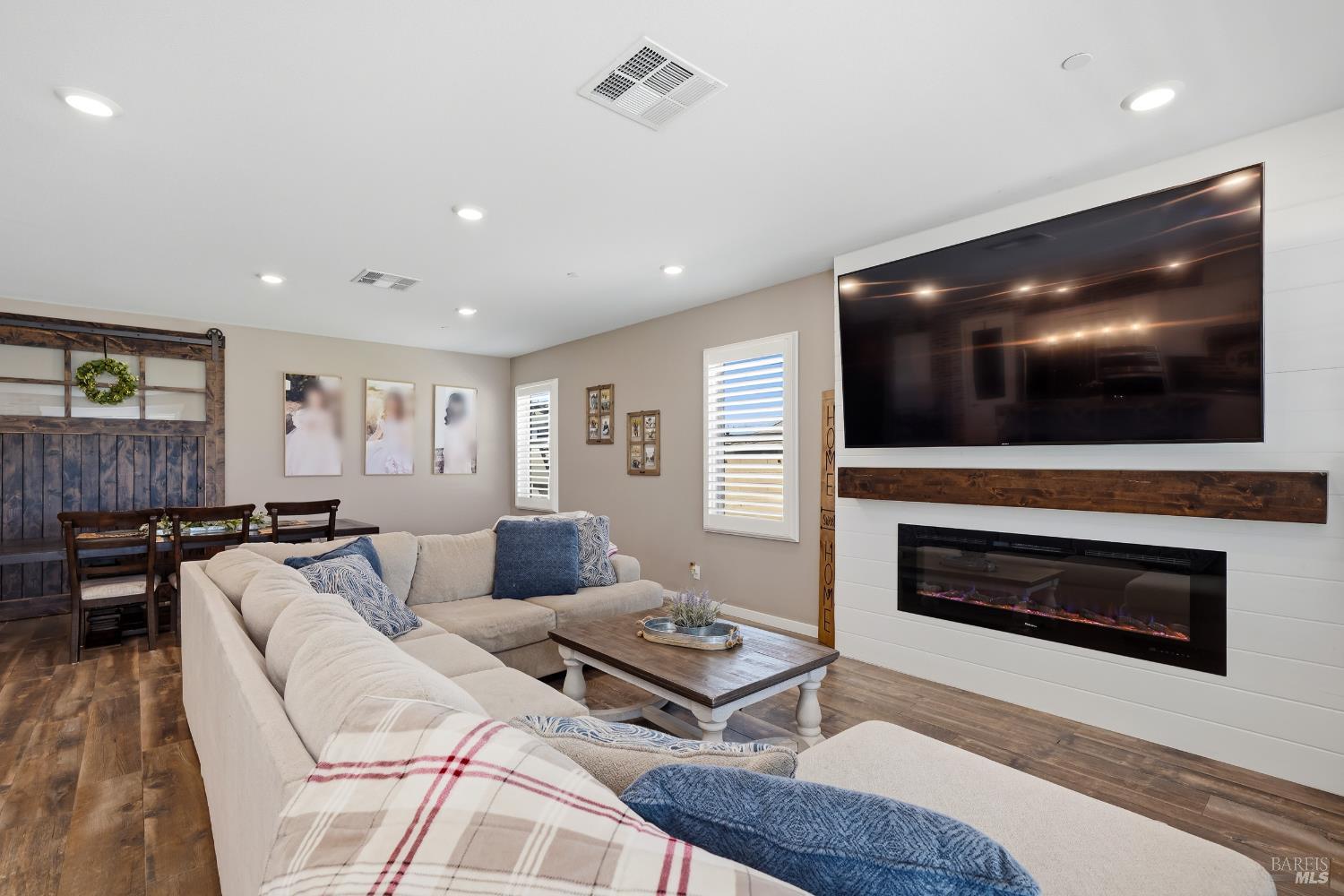 Detail Gallery Image 31 of 60 For 44520 Freer Way, Lancaster,  CA 93536 - 5 Beds | 2 Baths