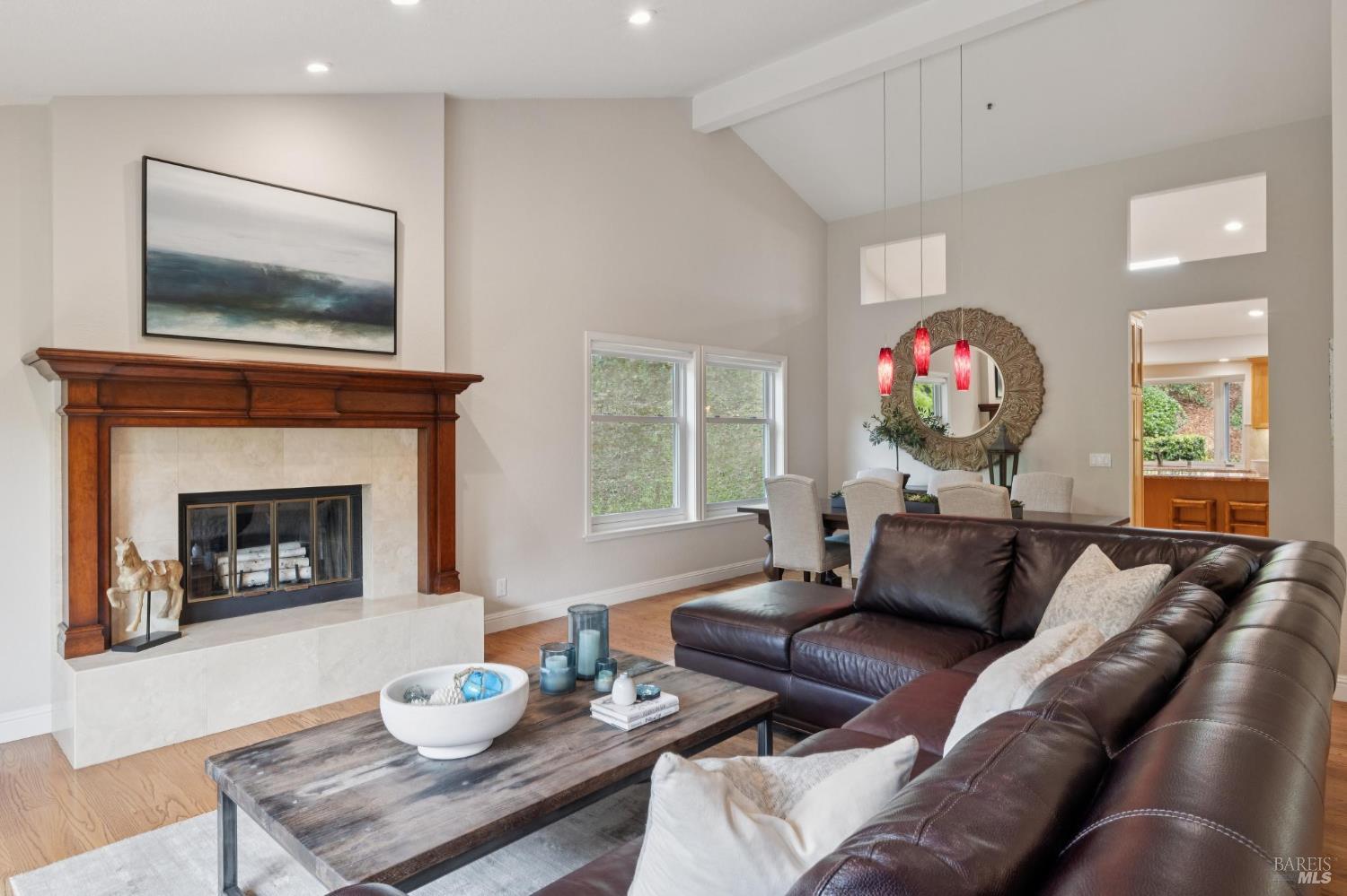 Detail Gallery Image 10 of 74 For 1158 Highland Dr, Novato,  CA 94949 - 4 Beds | 3 Baths