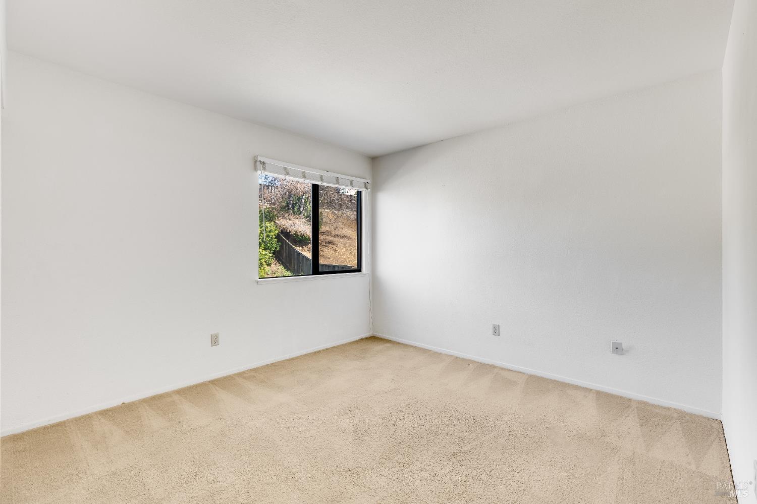 Detail Gallery Image 47 of 70 For 391 Valley Oak Ln, Vallejo,  CA 94591 - 4 Beds | 3 Baths