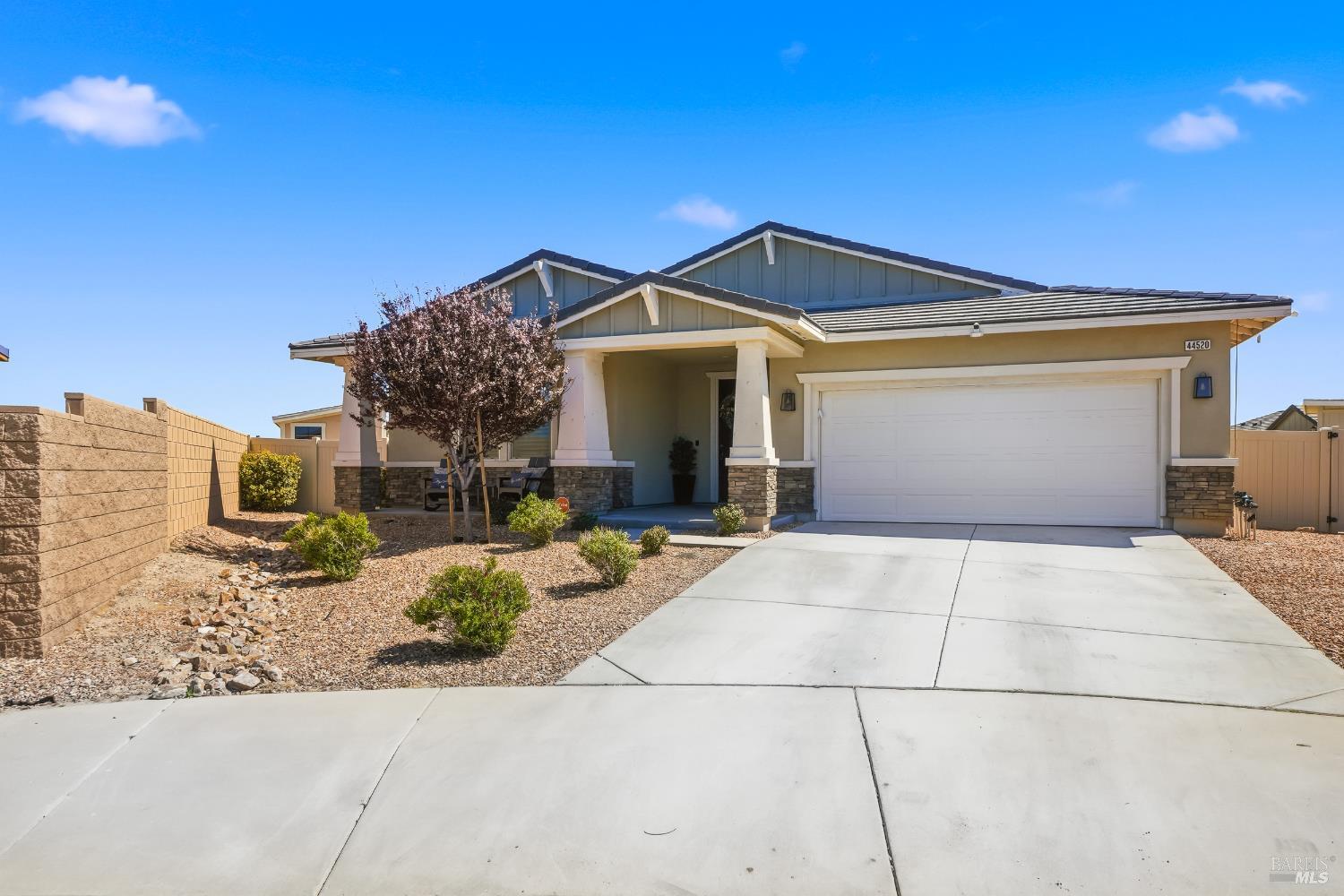 Detail Gallery Image 4 of 60 For 44520 Freer Way, Lancaster,  CA 93536 - 5 Beds | 2 Baths