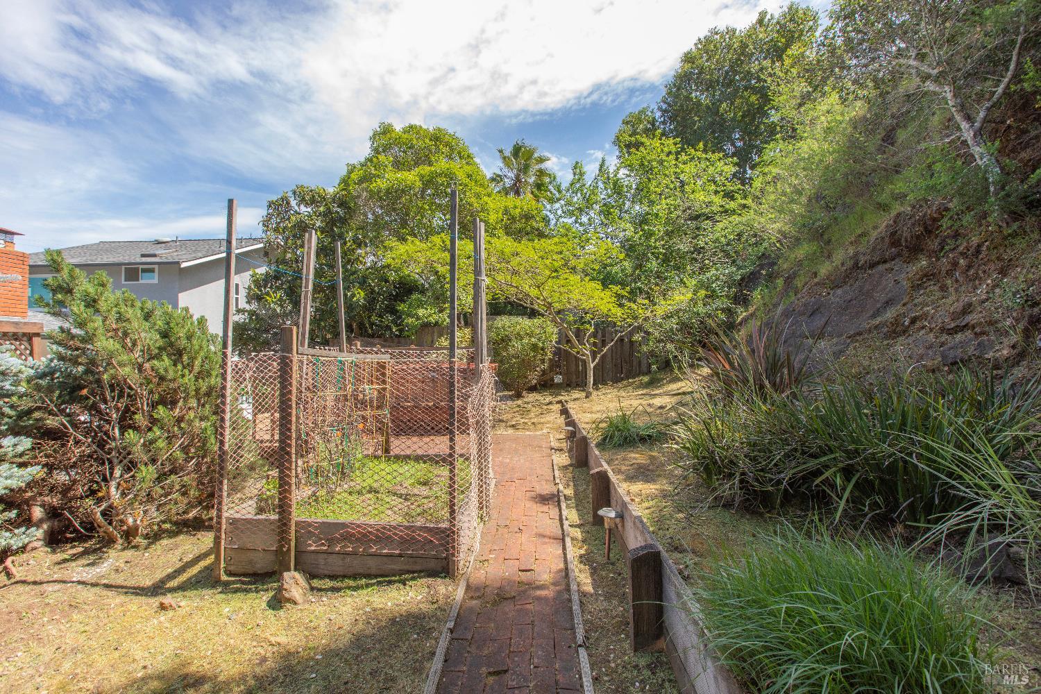 Detail Gallery Image 41 of 48 For 145 Irwin St, San Rafael,  CA 94901 - 3 Beds | 2 Baths