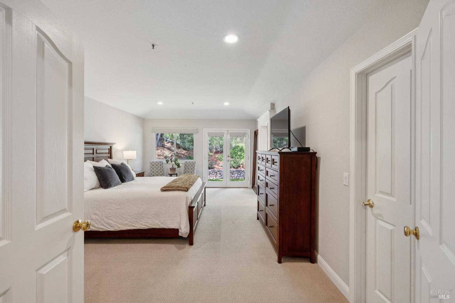 Detail Gallery Image 35 of 74 For 1158 Highland Dr, Novato,  CA 94949 - 4 Beds | 3 Baths